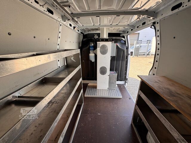  Renault Master Hubarbeitsbühne France Elevateur