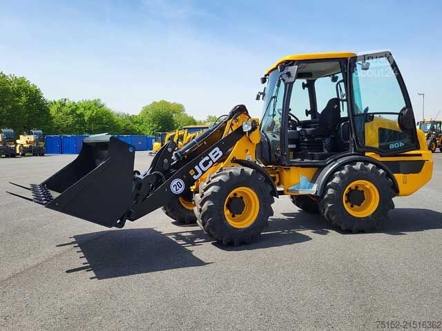 Wheel loader JCB 406 - NEU - inkl. Schaufel und Gabel