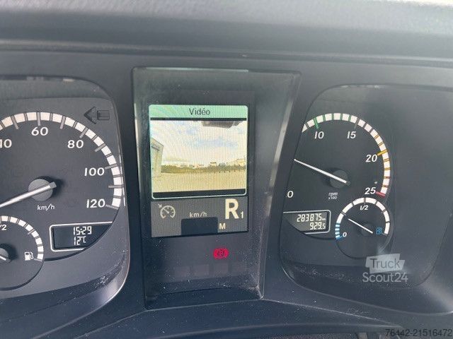 Grue montée sur camion MERCEDES-BENZ AROCS 3240L-8X4-TRIDEM-HIAB X-192E5 KRAN/FUNK/E6