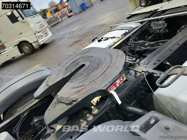 Standard tractor MAN TGX 18.440 TGX 4X2 XLX 2xTanks Euro6