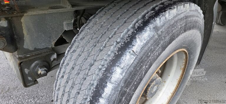 Tanker trailer Esterer TA 18.186 19000 L Tankprüfung 01 2027 Benzin Heizoel