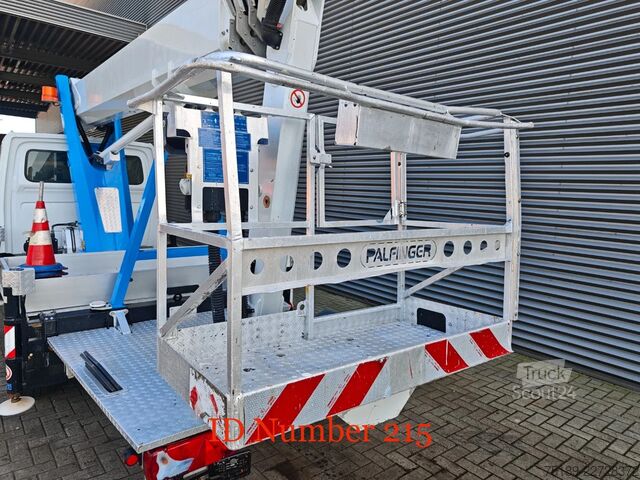 Platforma podnosząca Mercedes-Benz Sprinter 313 CDI Palfinger P210BK