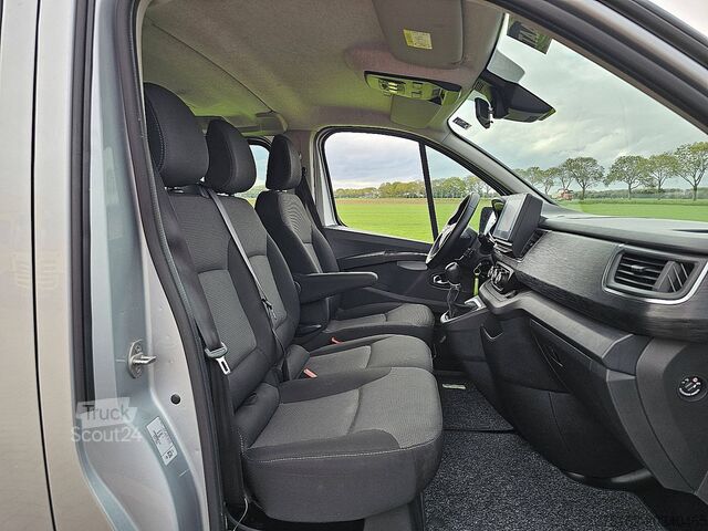 Personenvervoer RENAULT TRAFIC 2.0 DCI ac aut. 9 pers EURO6