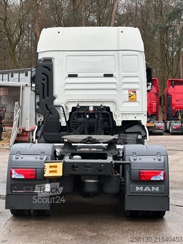 Štandardný ťahač MAN TGX 18.460 Retarder/Standklimaanlage