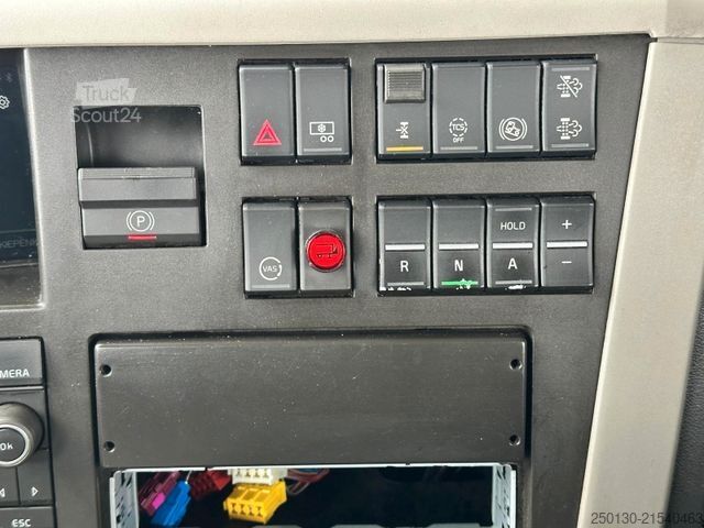 Tracteur routier standard VOLVO FM380 4x2 BL