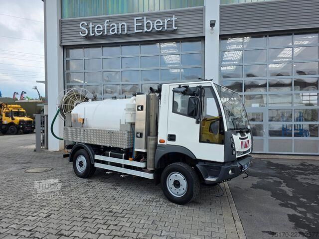 Veículo de aspiração Aebi Schmidt MT 750 Reinex 3m³ AHK