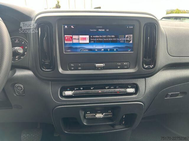 Miniautocarro Mercedes-Benz Vito 116 CDI Tourer 9G Extral AHK Kamera