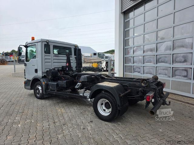 Sistema de braço de gancho MAN TGL 8.220 4x2 BB Atlas ARK62/04177 AHK 3 Sitze