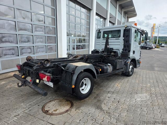 Sistema de braço de gancho MAN TGL 8.220 4x2 BB Atlas ARK62/04177 AHK 3 Sitze