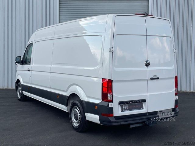High top van VOLKSWAGEN Crafter Kasten 35 L4H3 AHK LED MFL KAMERA PDC