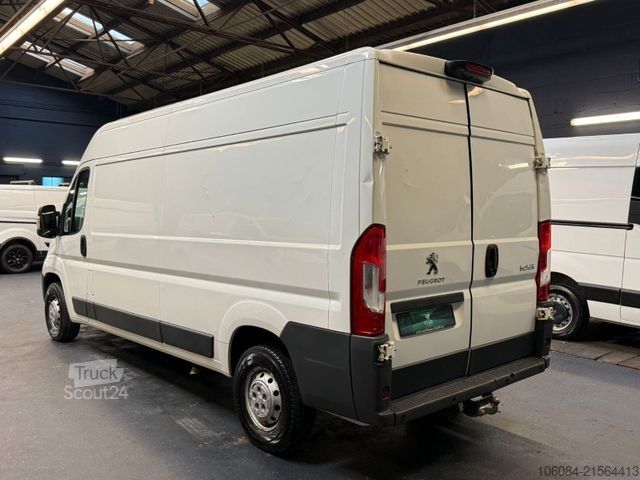 High top van PEUGEOT oxer Kasten L3H2 Klima Tempomat R-CAM AHK