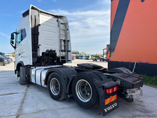 Standaard trekker Volvo FH500 6x2 PTO / GLOBE XL / DOUBLE BOGIE