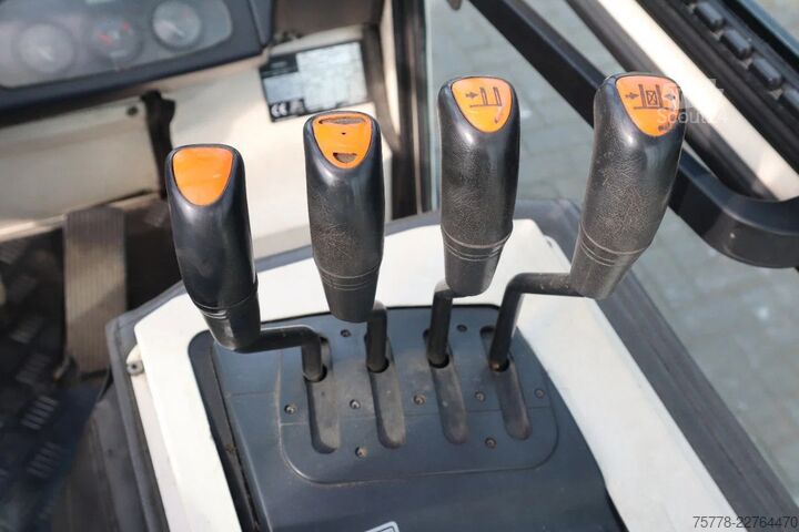 Carretilla elevadora Doosan D55C-5 | 5500 KG | SIDESHIFT | POSITIONERS