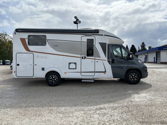 Ημιενσωματωμένο αυτοκινούμενο τροχόσπιτο BÜRSTNER Lyseo TD Harmony Line IT 690 G Navi, TV, Markise