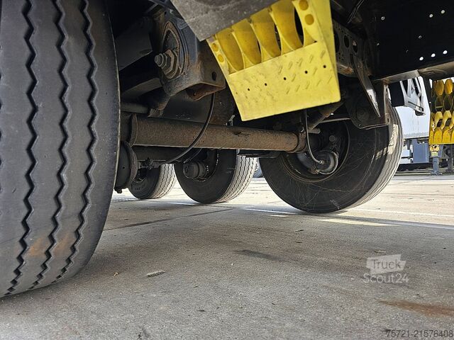 Sliding tarpaulins KRONE SD