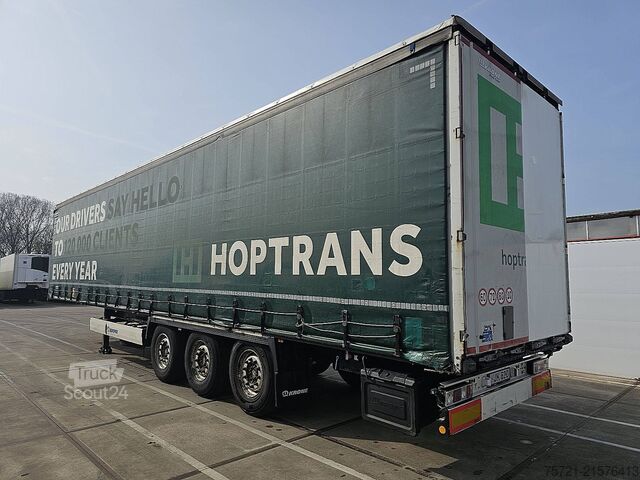 Sliding tarpaulins KRONE SD