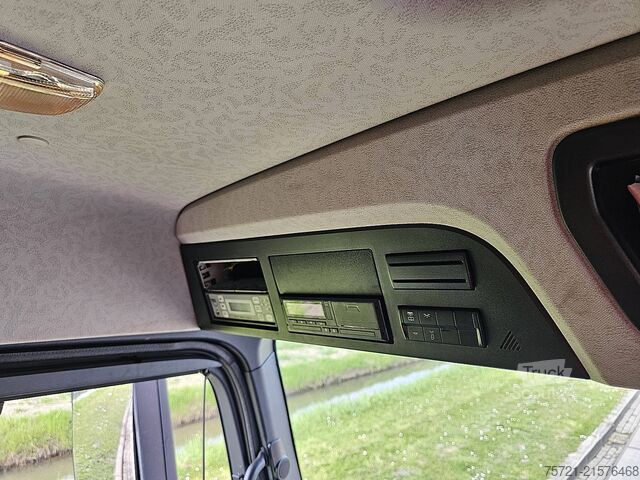 Transporte refrigerado/congelado MERCEDES-BENZ ANTOS 1835 FRIGO TAILLIFT