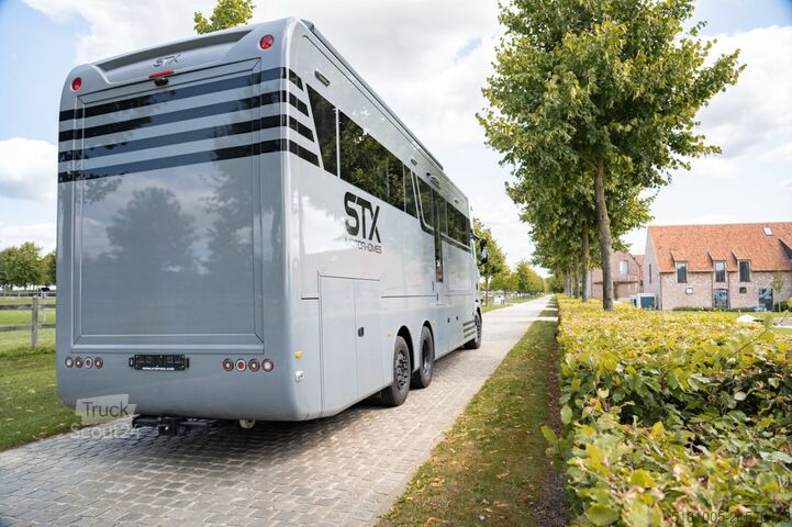 Scania S 590 V8 Scania S 590 V8 Camping-car NEUF ! Scania S 590 V8 Scania S 590 V8 Motorhome NIEUW!