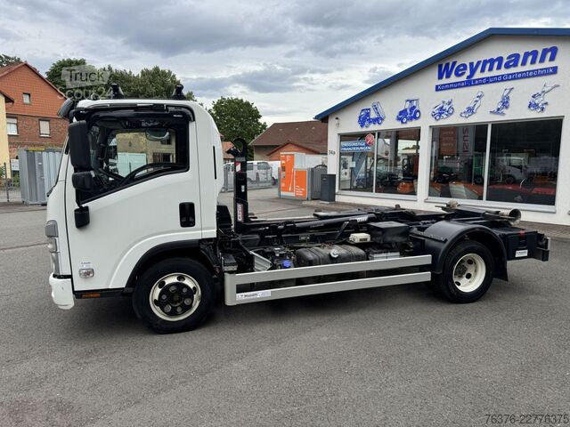 Kippi pakettiauto ISUZU NPR H AT  5.2 l 190 PS Abrollkipper