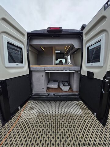 Kamper PÖSSL PÖSSL Summit Shine 540 Premium Paket