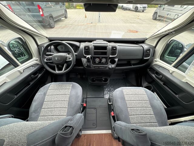 Bobil PÖSSL PÖSSL Summit Shine 600 R S Plus Automatik*180PS*