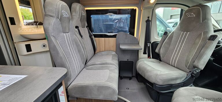 Kamper PÖSSL PÖSSL Summit Shine 600 L Elegance*Automatik*