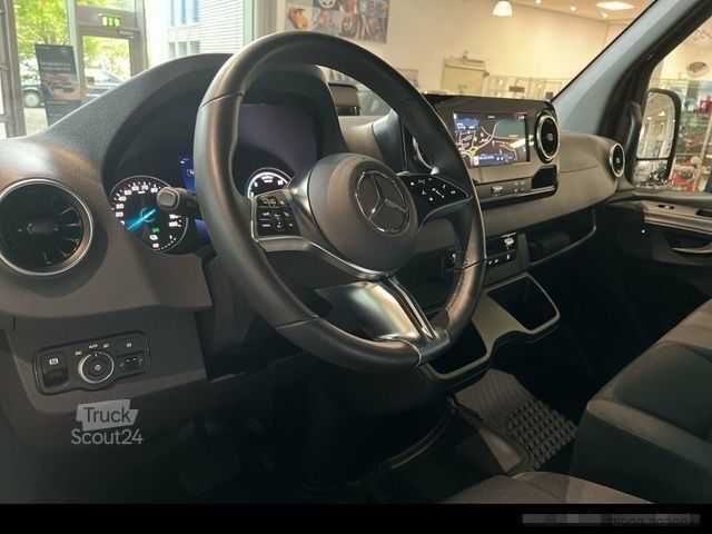 فان بسقف مرتفع MERCEDES-BENZ eSprinter 320 Kasten PRO AHK/Navi/Rückfahrkamera