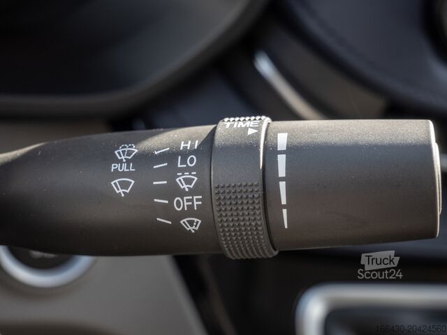 Kleinbus Maxus DELIVER 9