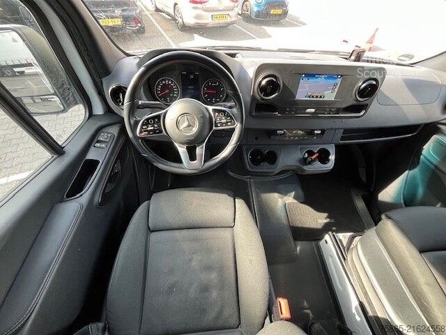 Stationwagen met hoog dak Mercedes-Benz Sprinter 319 3.0 V6 CDI / Sleeper Cab / L4 H3 /...