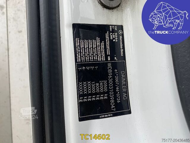 Kufor Mercedes-Benz Antos 1827