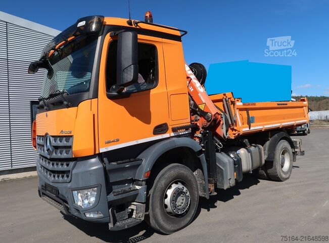 Tre-sidet tipbil Mercedes-Benz Arocs 1843 K 4x2