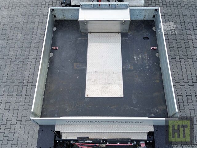 Tieflader-Sattelauflieger Doll 2-Achs-Tiefbett mit Pantherfahrwerk