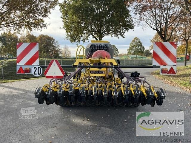 Сеялка Bednar OMEGA OO 3000