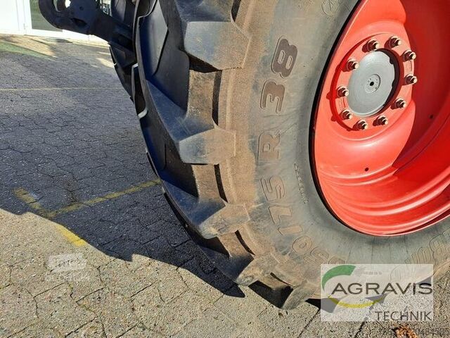 Tractor Fendt 718 VARIO S4