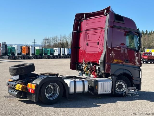 Standard tractor unit  Actros 1845 LL