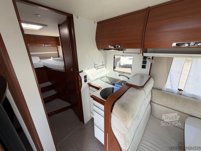 Entegre karavan RAPIDO 855F