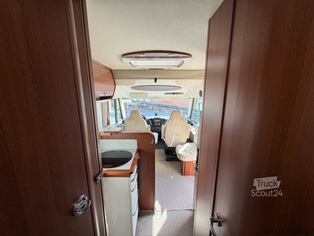 Entegre karavan RAPIDO 855F