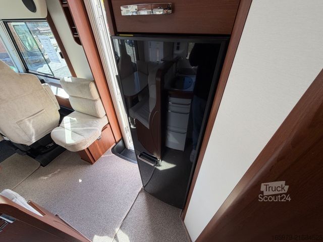 Entegre karavan RAPIDO 855F