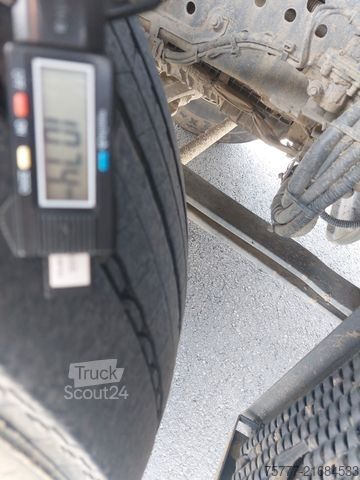 Standard tractor unit MERCEDES-BENZ Actros 1848 Stream Space-MP 5- Retarder-