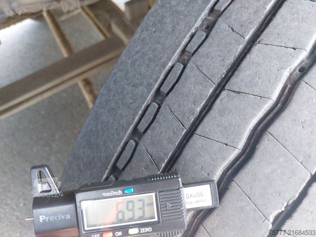 Standard tractor unit MERCEDES-BENZ Actros 1848 Stream Space-MP 5- Retarder-