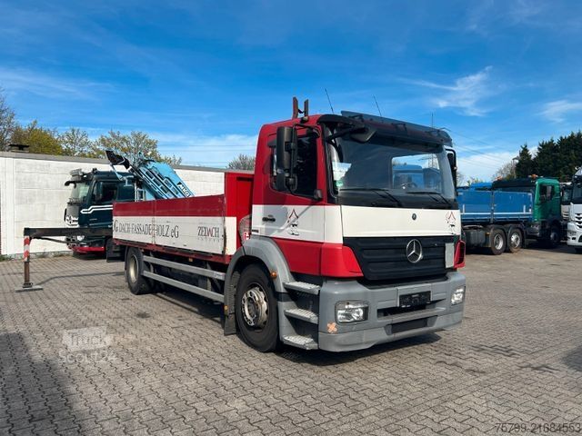 Macara montată pe camion MERCEDES-BENZ 1829 Pritsche mit MKG Kran HLK 116 Bj2016