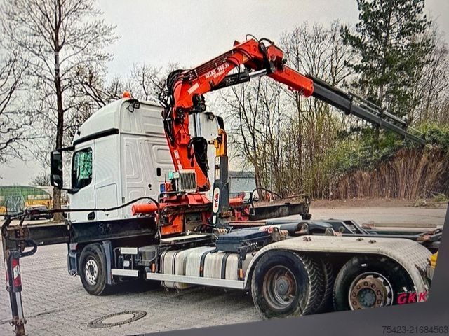 Abrollkipper MERCEDES-BENZ Actros 2545 Atlas 240.2E Funk Haken Hyva