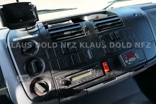 Camion frigorifique MERCEDES-BENZ Atego 1328 Kühlkoffer Carrier Analog Tacho
