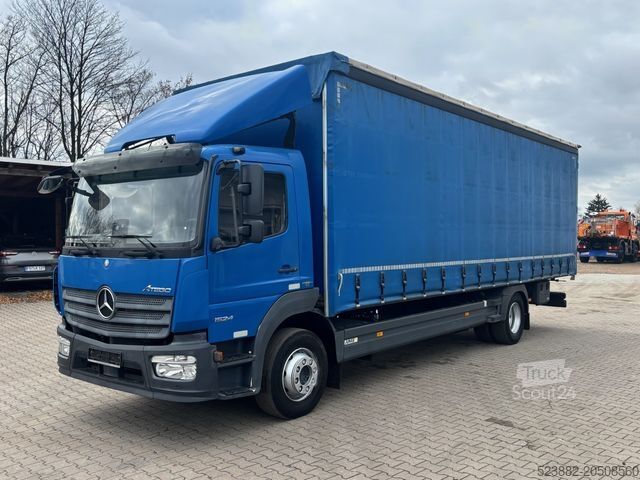 Samochód ciężarowy z plandeką typu platforma MERCEDES-BENZ Atego 1524 L 6-Zylinder*Klima*neue Batterien