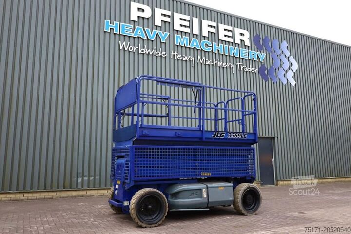 Podnośnik nożycowy JLG 3369LE Electric, 12m Working Height, 450kg Capacit