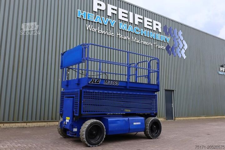 Pont élévateur à ciseaux JLG M3369 Hybrid, 12m Working Height, 450kg Capacity,