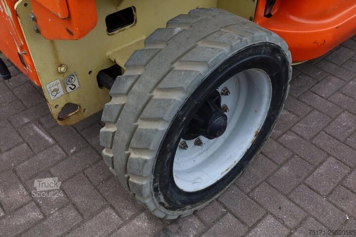 Pont élévateur à ciseaux JLG M4069 Hybrid, 14.2m Working Height, 360kg Capacity