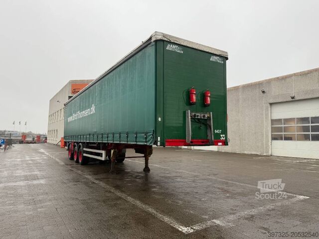 Skyvbare presenninger  MTDK Curtainsider / Planenauflieger / Gardin