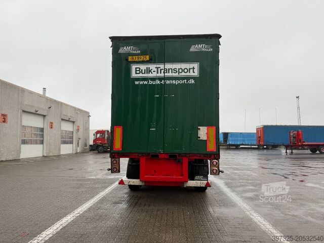 Skyvbare presenninger  MTDK Curtainsider / Planenauflieger / Gardin