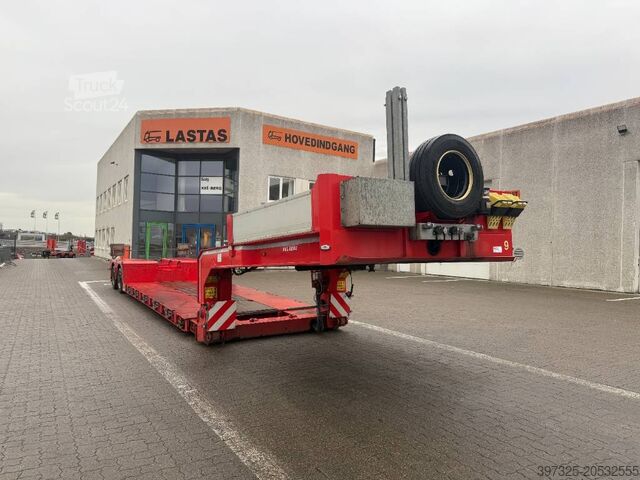 Chargeur bas Kel-Berg Lowbed / Tieflader / Sengetrailer